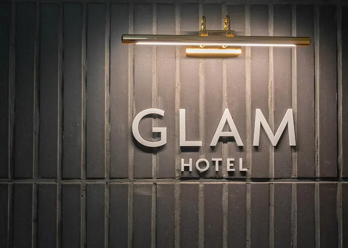 Glam