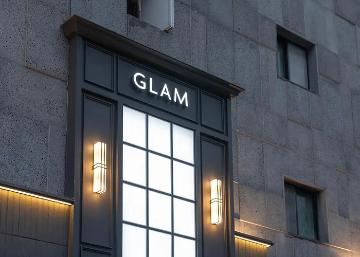 Hotel Glam *
